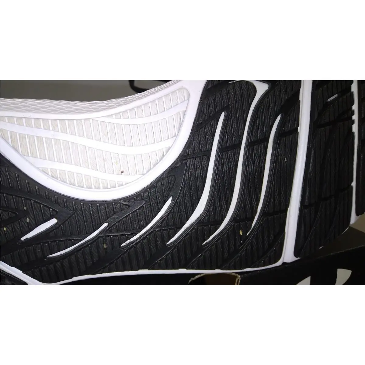 Under Armour shoes - Under Armour Charged Persuit 2 3022604-001 - 3022604-001 - Black (UPC: 193444799118) 11