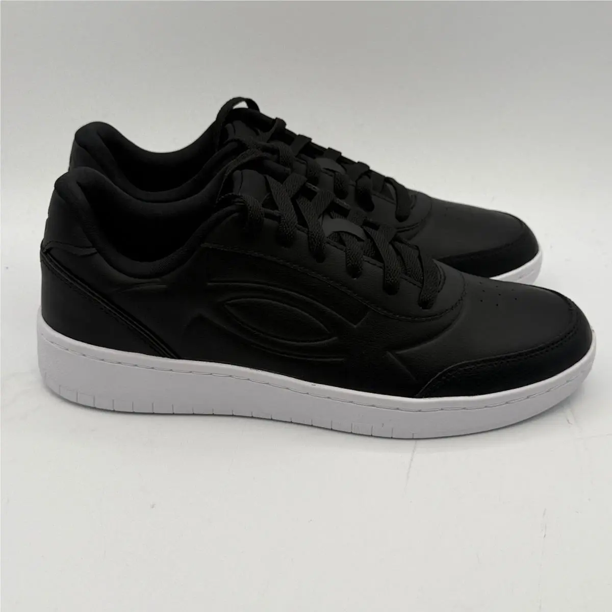 Under Armour UA Tempo Shoes Mens Size 9 Black White Lifestyle 6005795-001