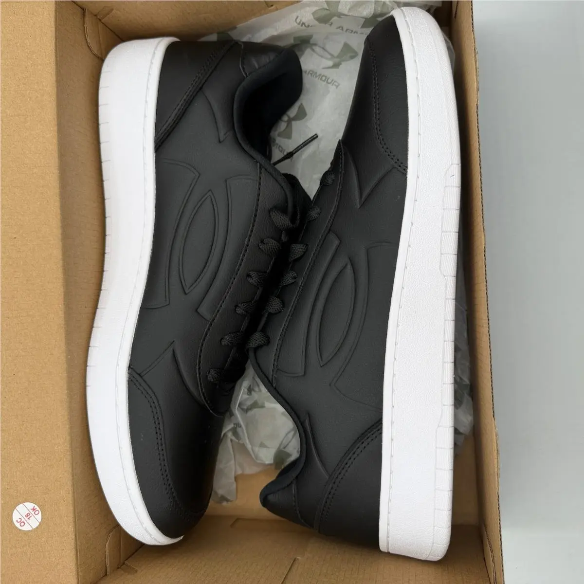 Under Armour shoes - UA Tempo - Tempo - Black 5