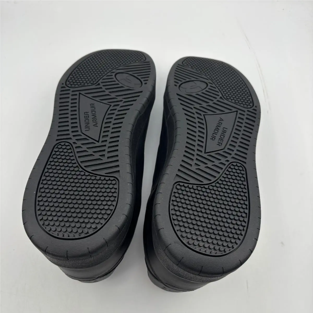 Under Armour shoes - UA Tempo - Tempo - Black 4