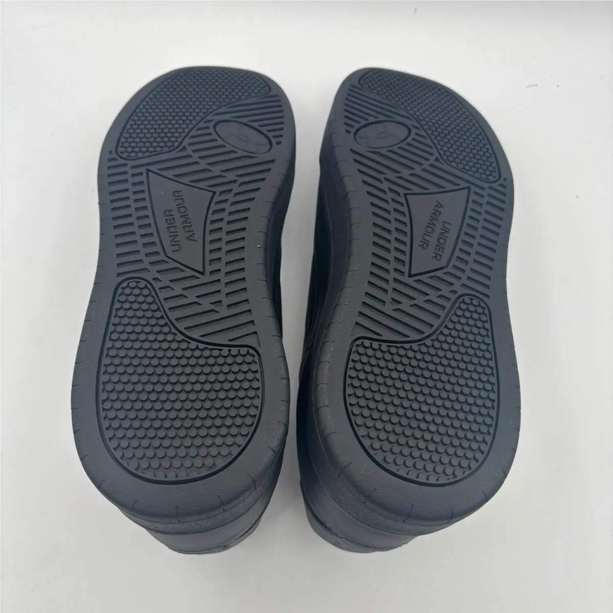 Under Armour shoes - UA Tempo - Tempo - Black 4