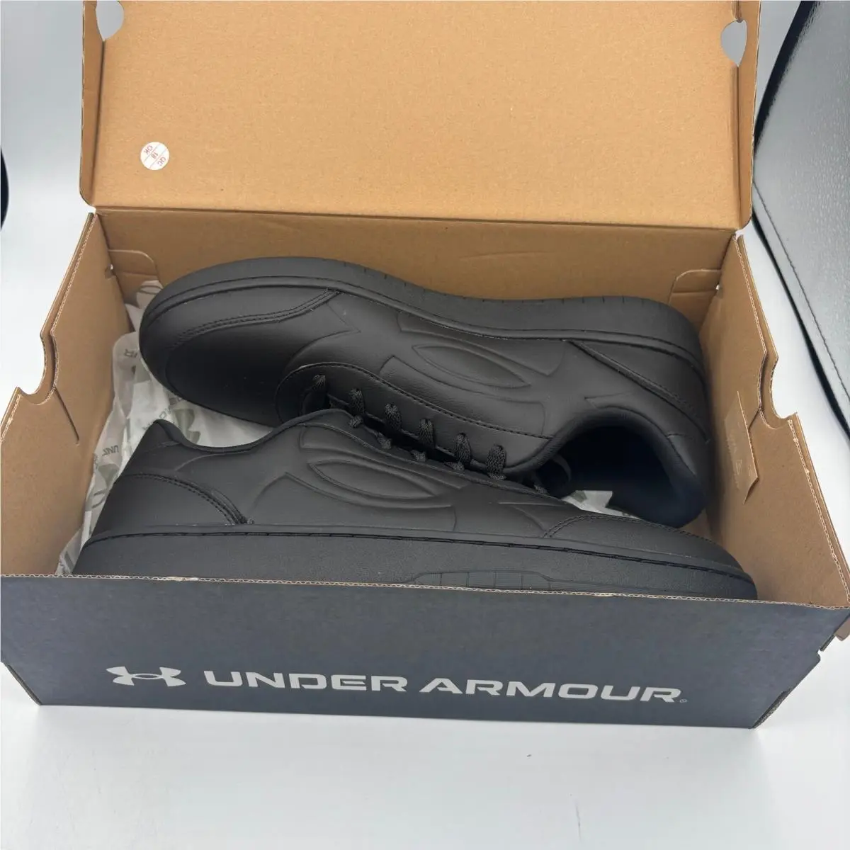 Under Armour shoes - UA Tempo - Tempo - Black 5