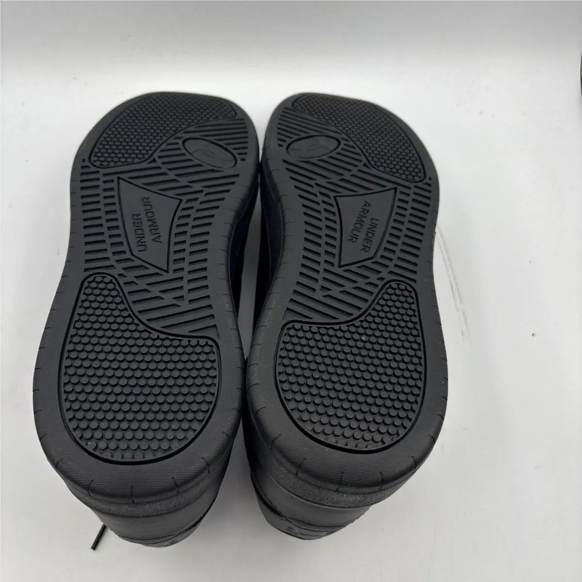 Under Armour shoes - UA Tempo - Tempo - Black 3