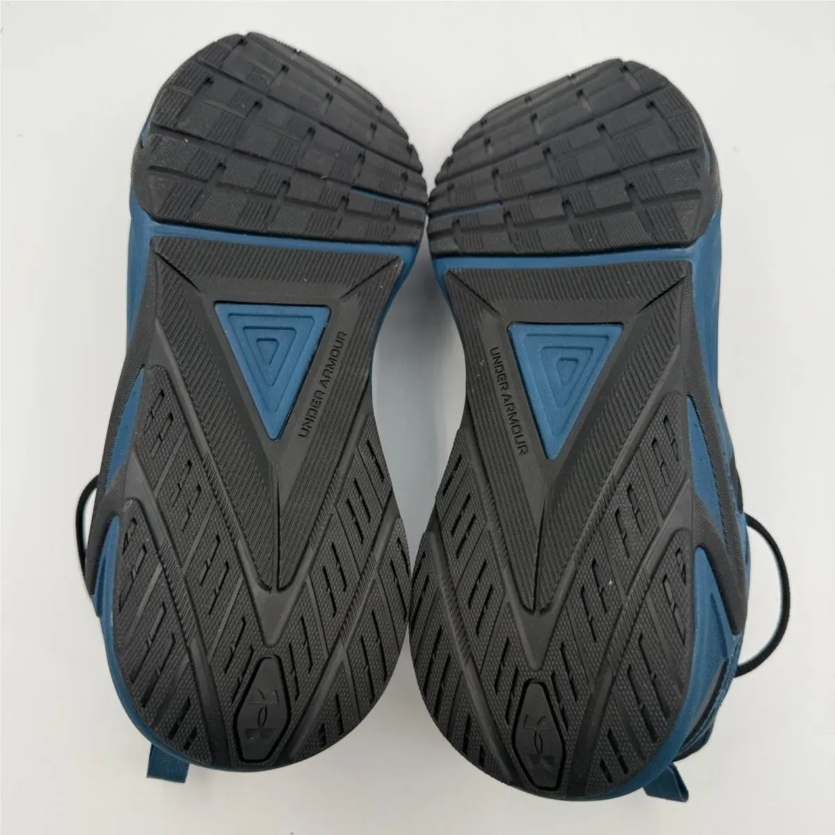 Under Armour shoes - UA Charged Commit TR 5 - Blue 4