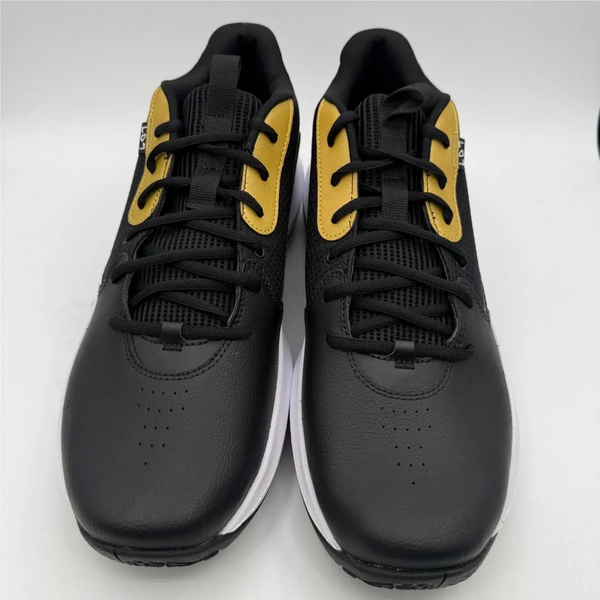 Under Armour shoes - UA Lockdown 7 - Lockdown - Black 1