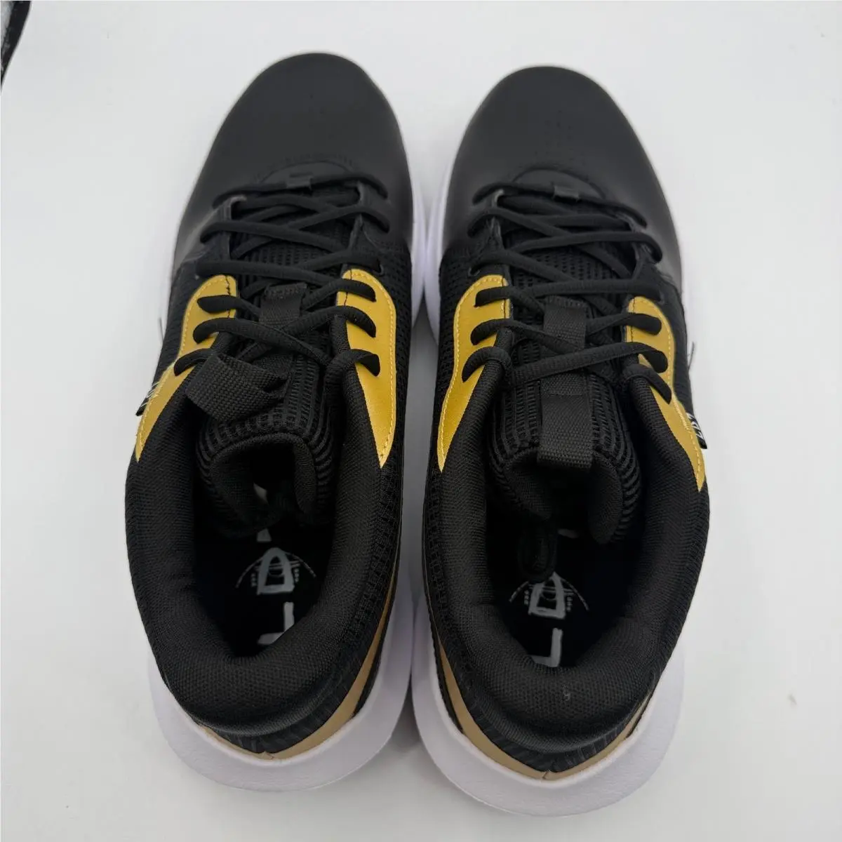 Under Armour shoes - UA Lockdown 7 - Lockdown - Black 3