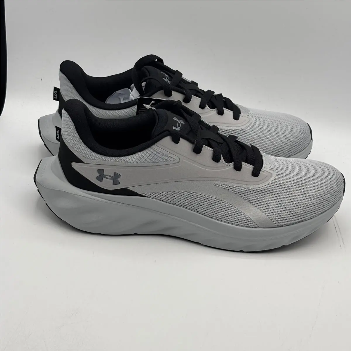 Under Armour UA Ascend Shoes Mens Size 12 Gray Black Running 6009827-012