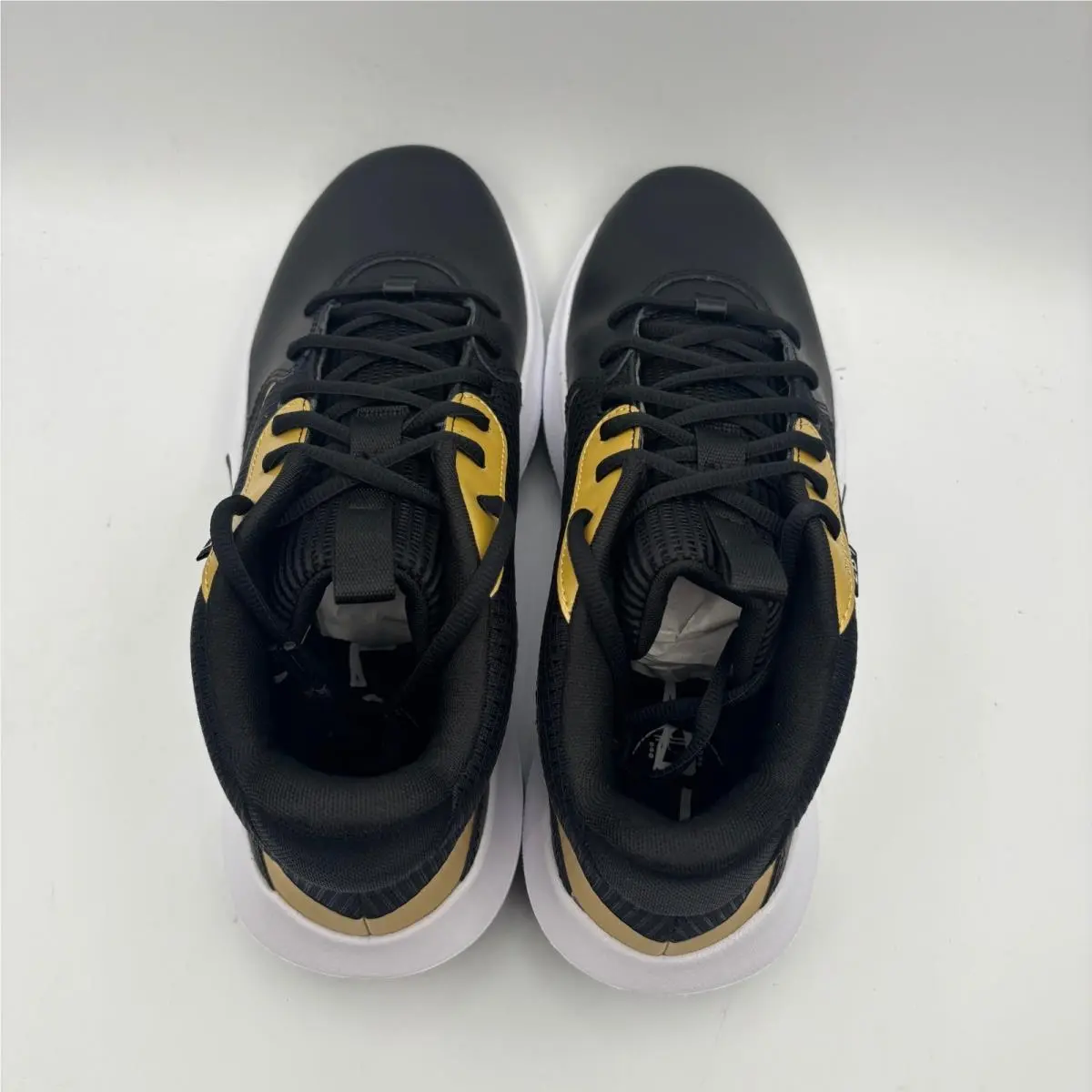 Under Armour shoes - UA Lockdown 7 - Lockdown - Black 3
