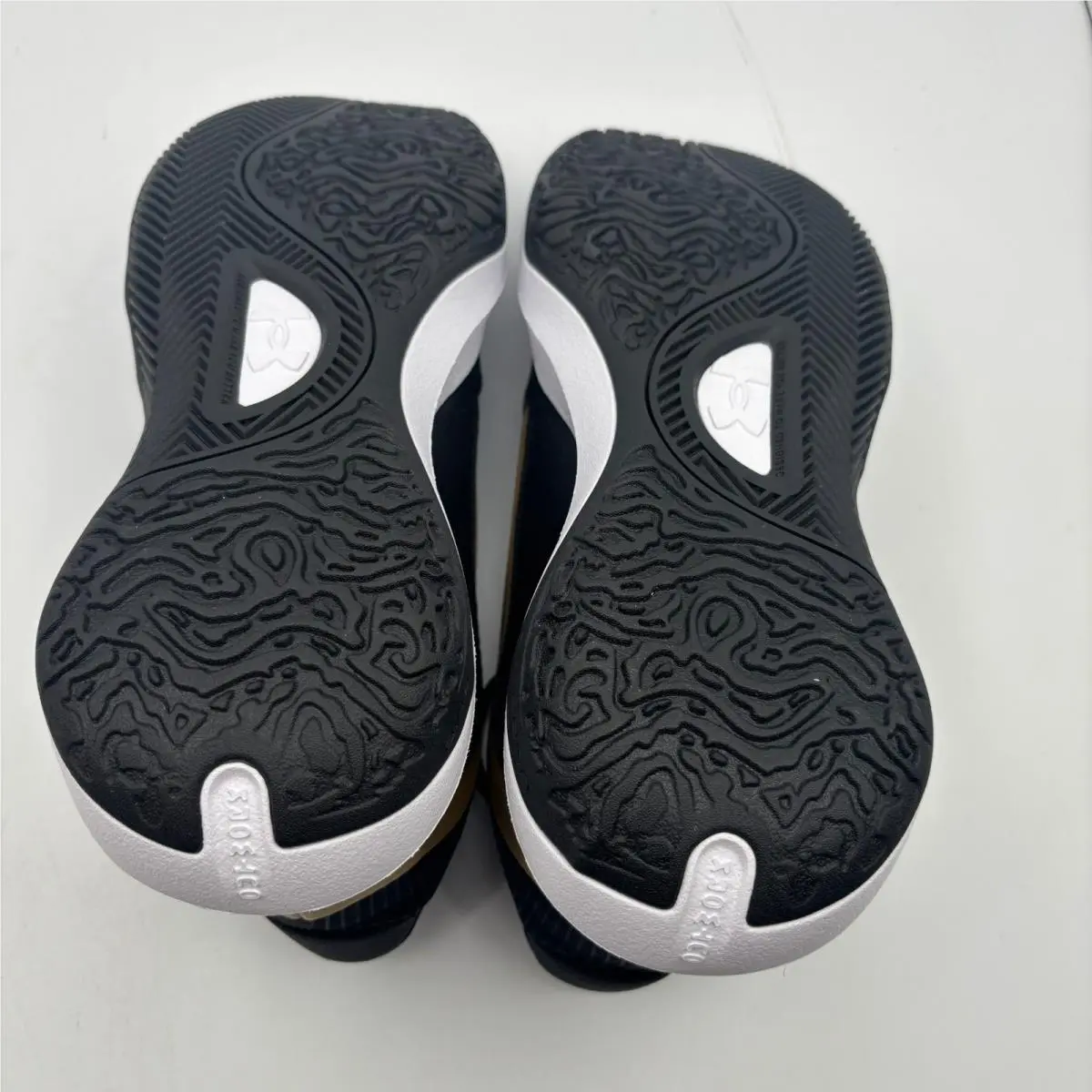 Under Armour shoes - UA Lockdown 7 - Lockdown - Black 4