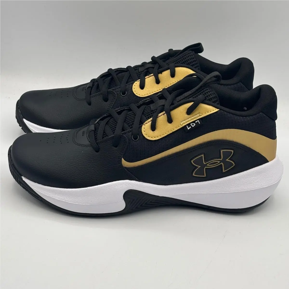 Under Armour shoes - UA Lockdown 7 - Lockdown - Black 2