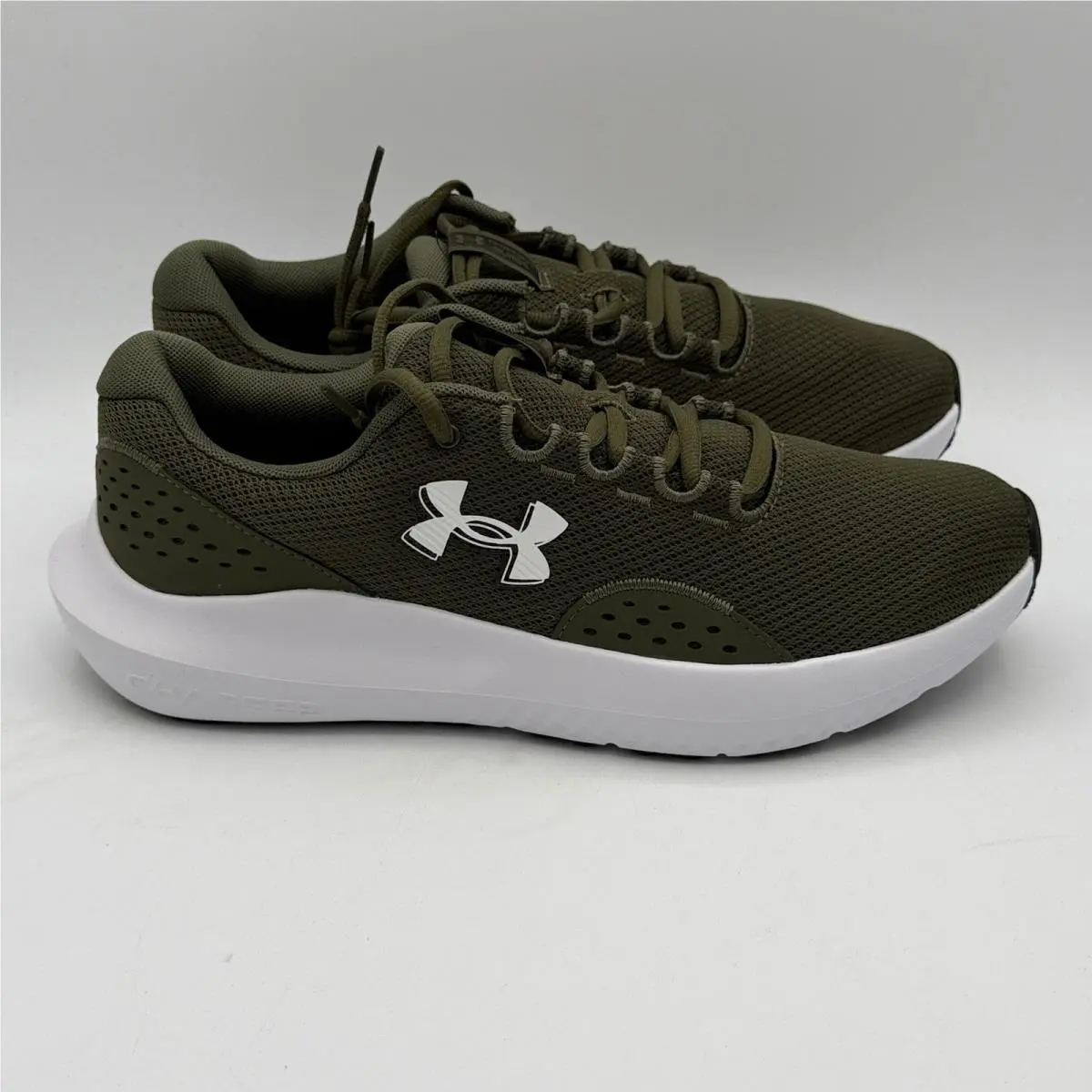 Under Armour UA Charged Surge 4 Shoes Mens Size 10 Green White Running 3027000-301