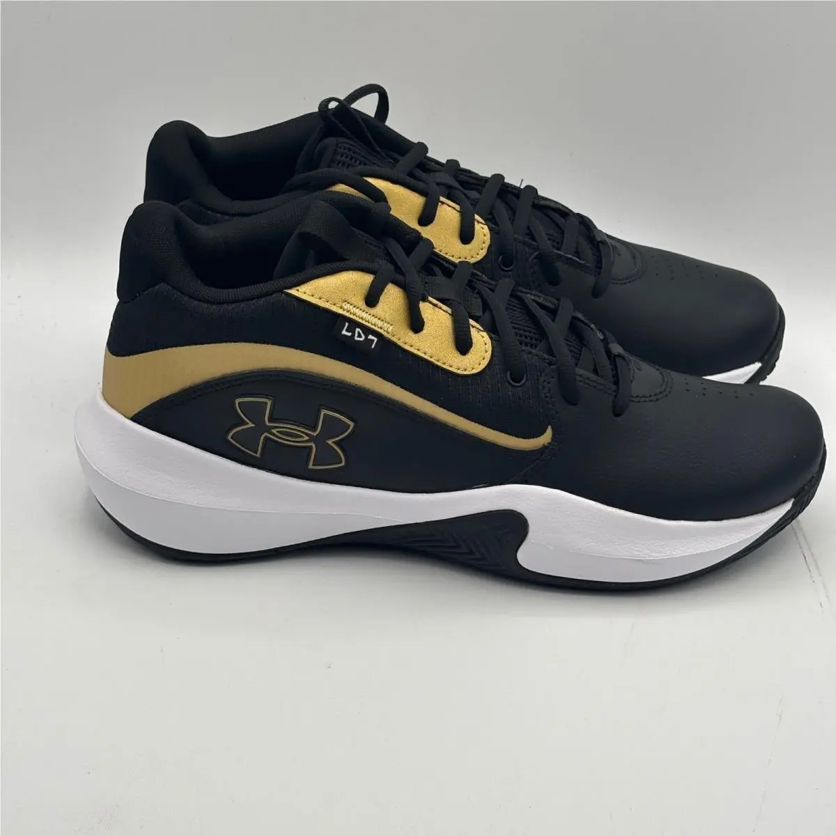 Under Armour Lockdown 7 Shoes Mens Size 11.5 Black Gold Basketball 3028512-001