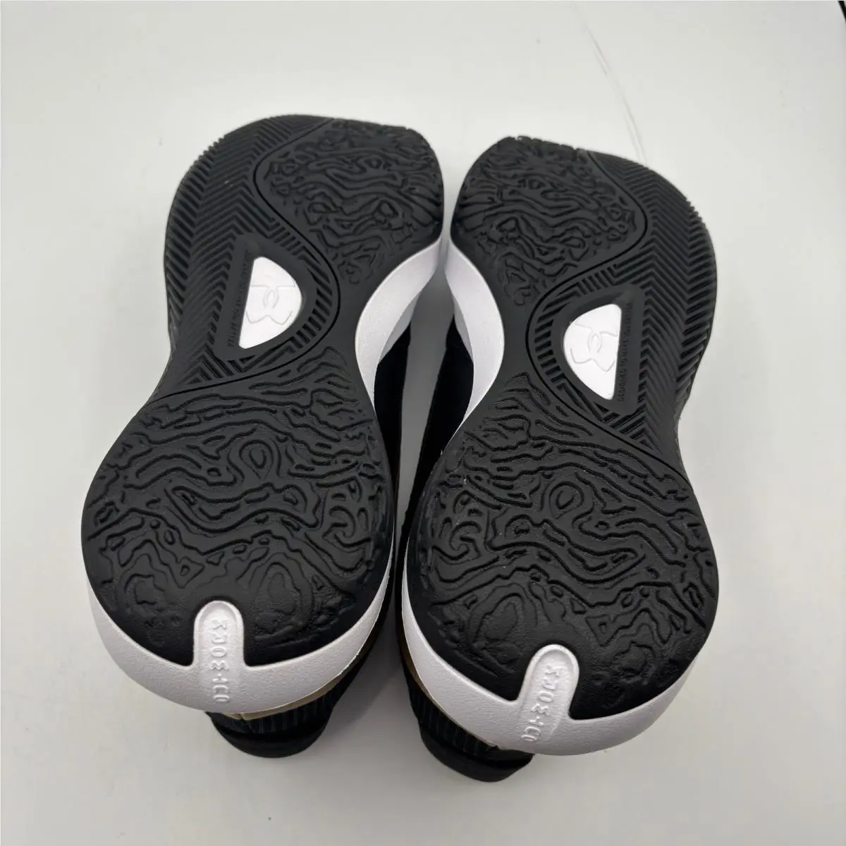 Under Armour shoes - Lockdown 7 - Lockdown - Black 4