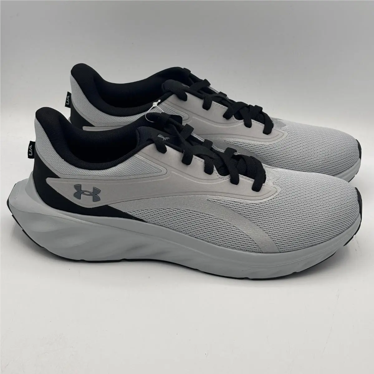 Under Armour UA Ascend Shoes Mens Size 12 Gray Black Running 6009827-012