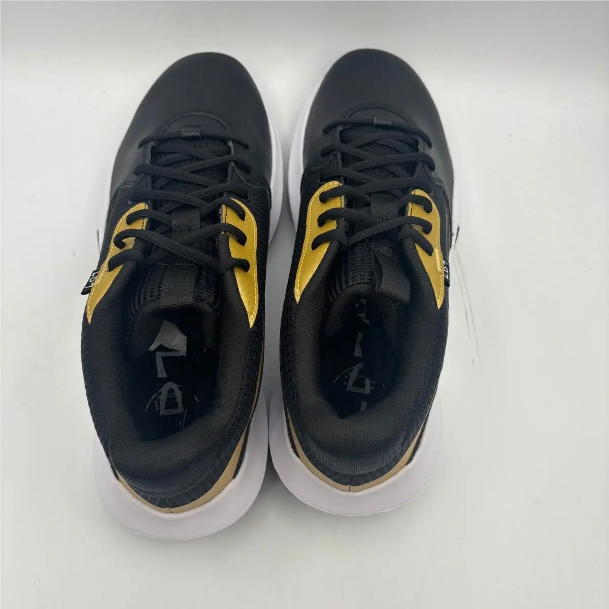 Under Armour shoes - UA Lockdown 7 - Lockdown - Black 3