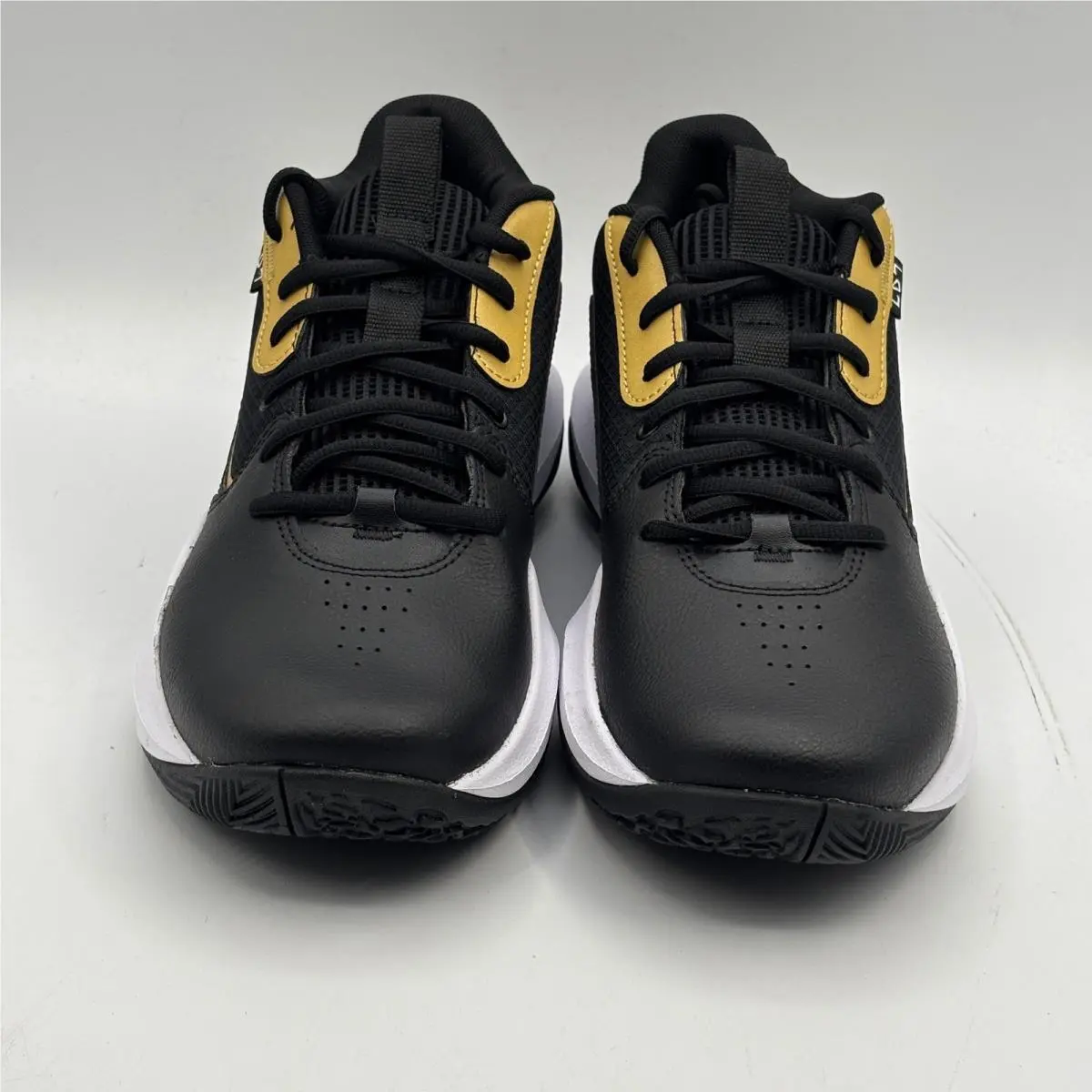 Under Armour shoes - Lockdown 7 - Lockdown - Black 1