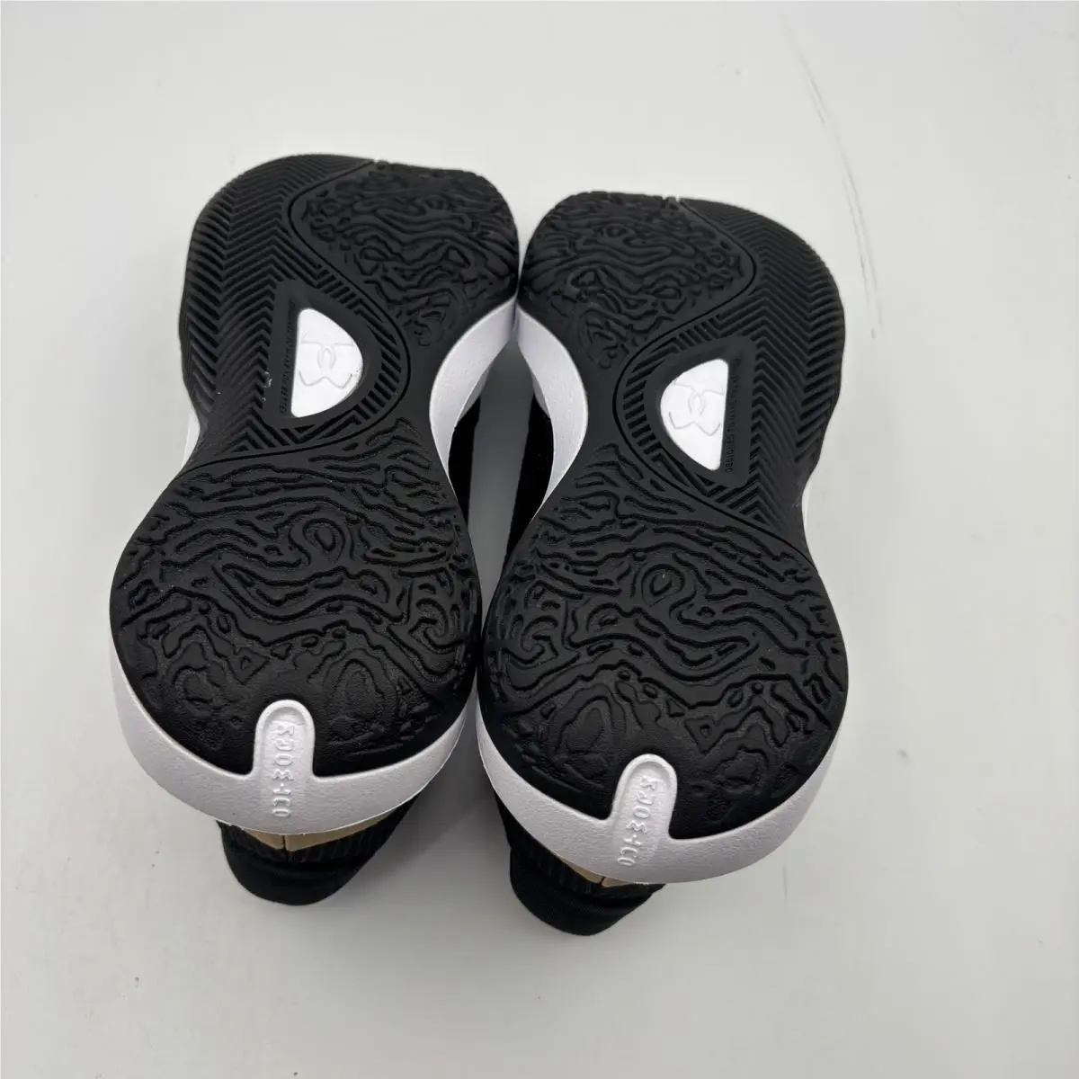 Under Armour shoes - Lockdown 7 - Lockdown - Black 4