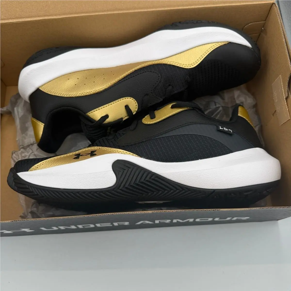 Under Armour shoes - Lockdown 7 Low - Lockdown Low - Black 5