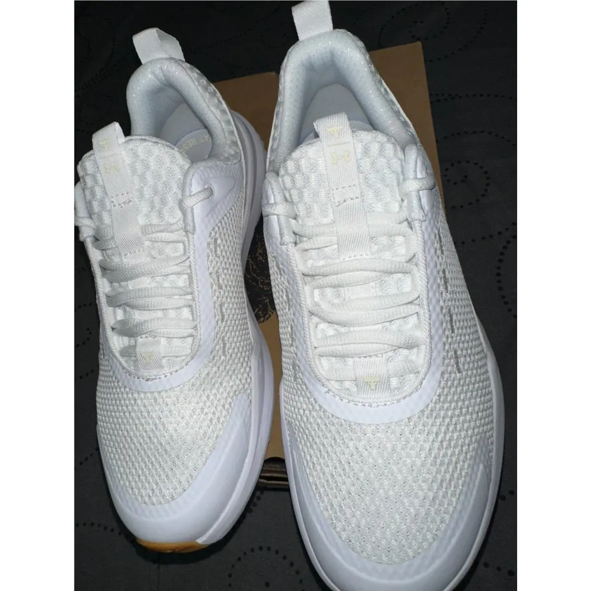 Under Armour shoes - UNDER ARMOUR THE ROCK CHARGED - White 1