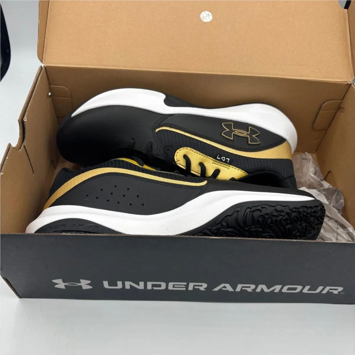 Under Armour shoes - UA Lockdown 7 - Lockdown - Black 5