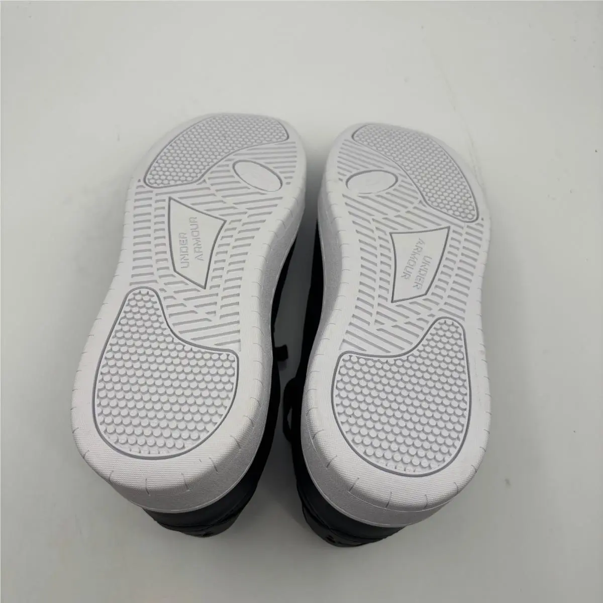 Under Armour shoes - UA Tempo - Tempo - Black 4