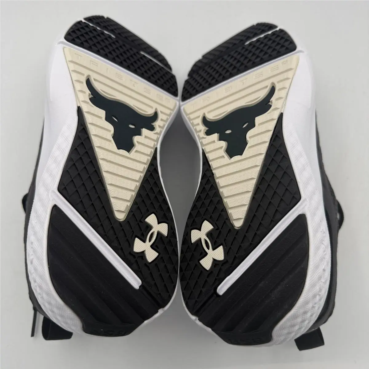 Under Armour shoes - UA W Project Rock BSR 5 - Black 5