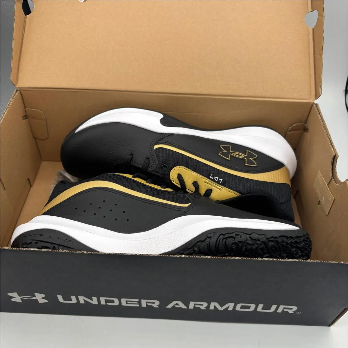 Under Armour shoes - Lockdown 7 - Lockdown - Black 5