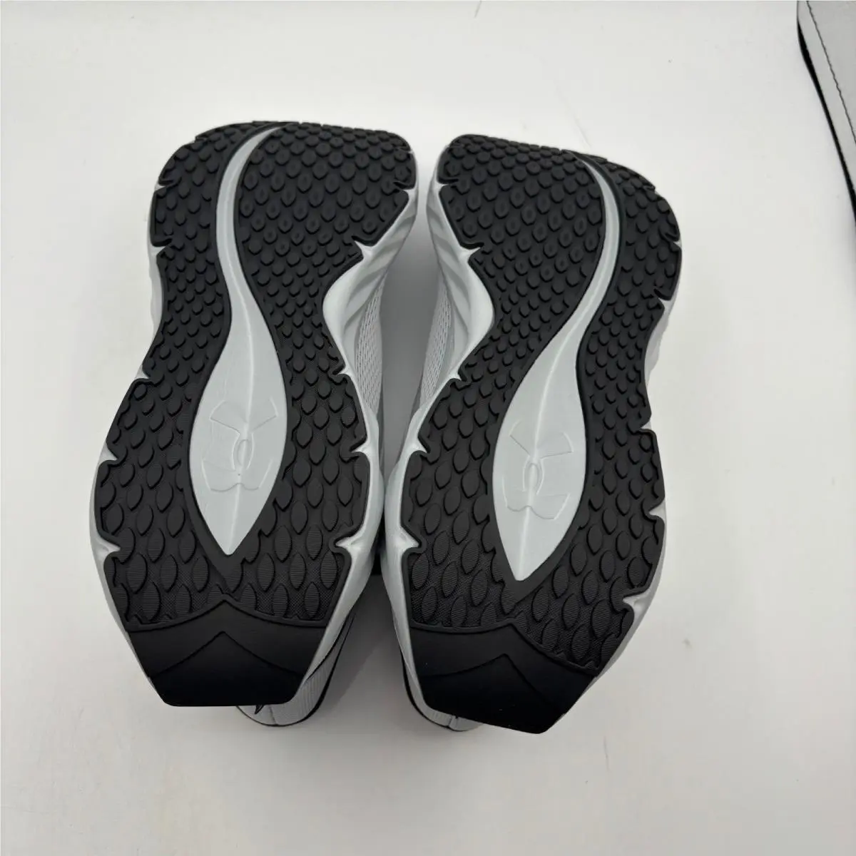 Under Armour shoes - UA Ascend - Ascend - Gray 4