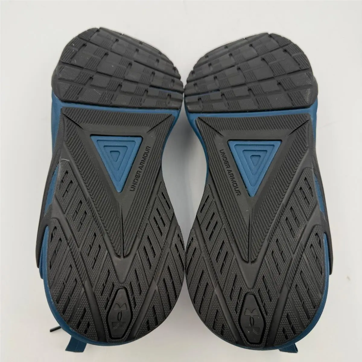 Under Armour shoes - UA Charged Commit TR 5 - Blue 4