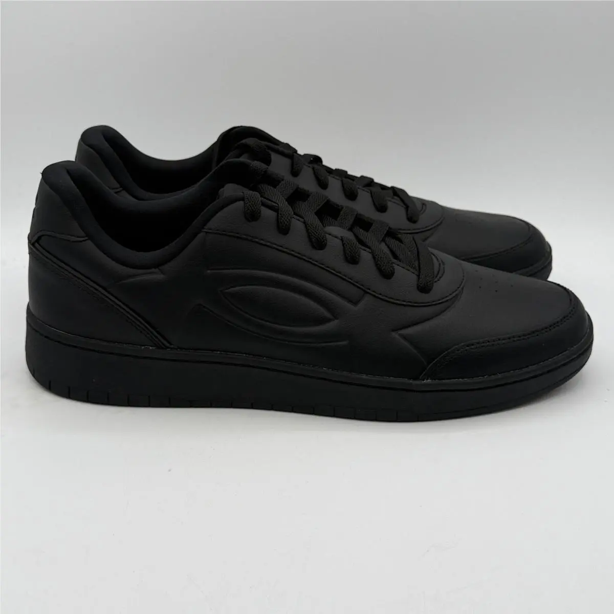 Under Armour UA Tempo Shoes Mens Size 14 Black Black Lifestyle 6005795-002