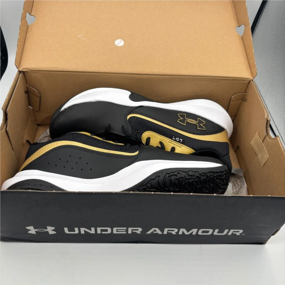 Under Armour shoes - UA Lockdown 7 - Lockdown - Black 5
