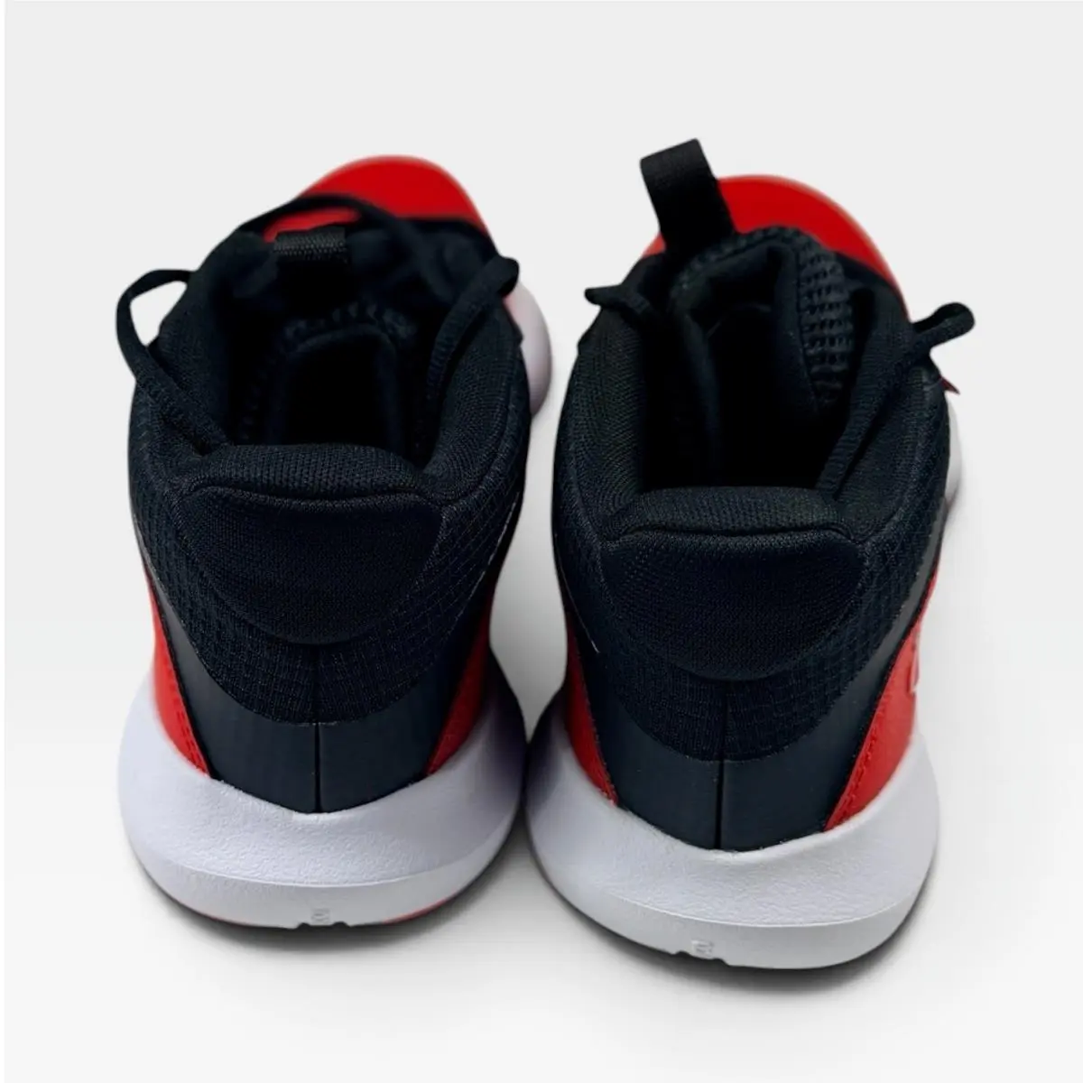 Under Armour shoes - UA Lockdown 7 - Lockdown - Red 1