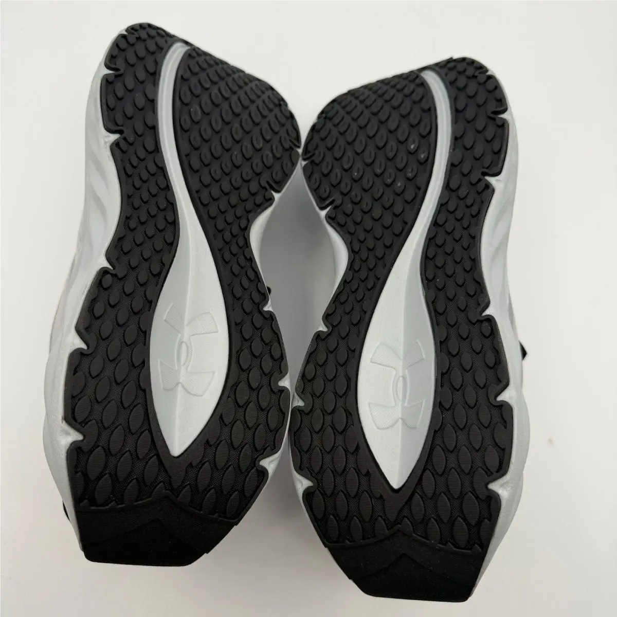 Under Armour shoes - UA Ascend - Ascend - Gray 4