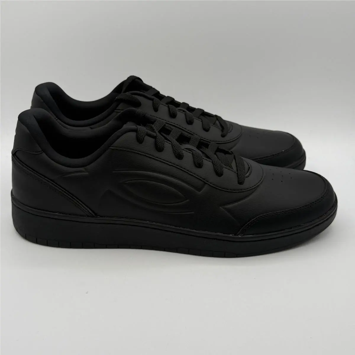 Under Armour UA Tempo Shoes Men Size 14 Black Black Casual 6005795-002