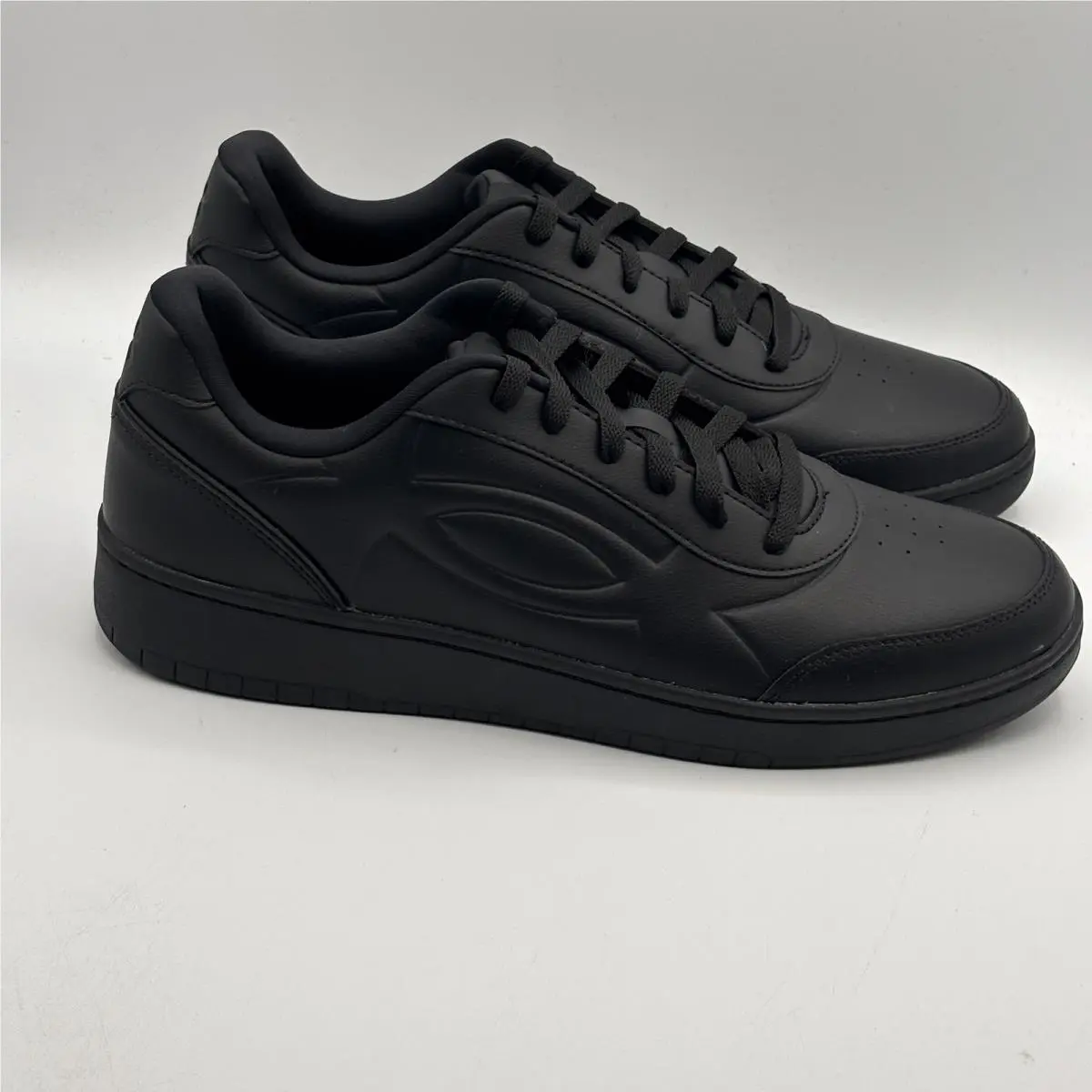 Under Armour UA Tempo Shoes Mens Size 14 Black Black Casual 6005795-002