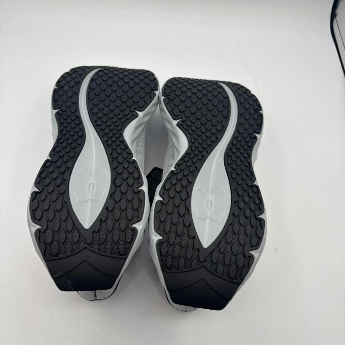 Under Armour shoes - UA Ascend - Ascend - Gray 4