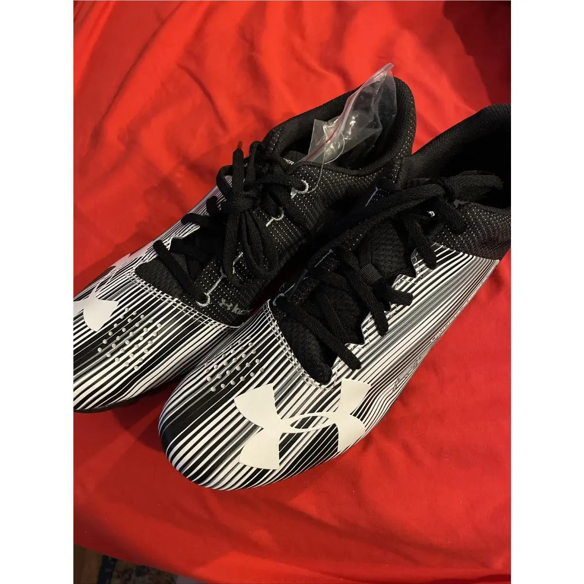 Under Armour shoes - UNDER ARMOR KICK SPRINT SPIKE - Black And White 1
