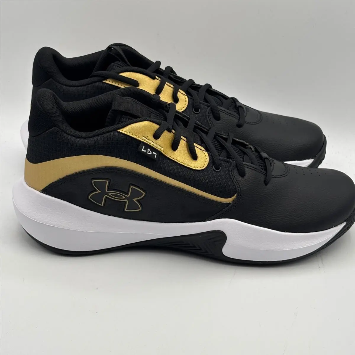 Under Armour Lockdown 7 Shoes Men Size 13 Black Gold Basketball 3028512-001
