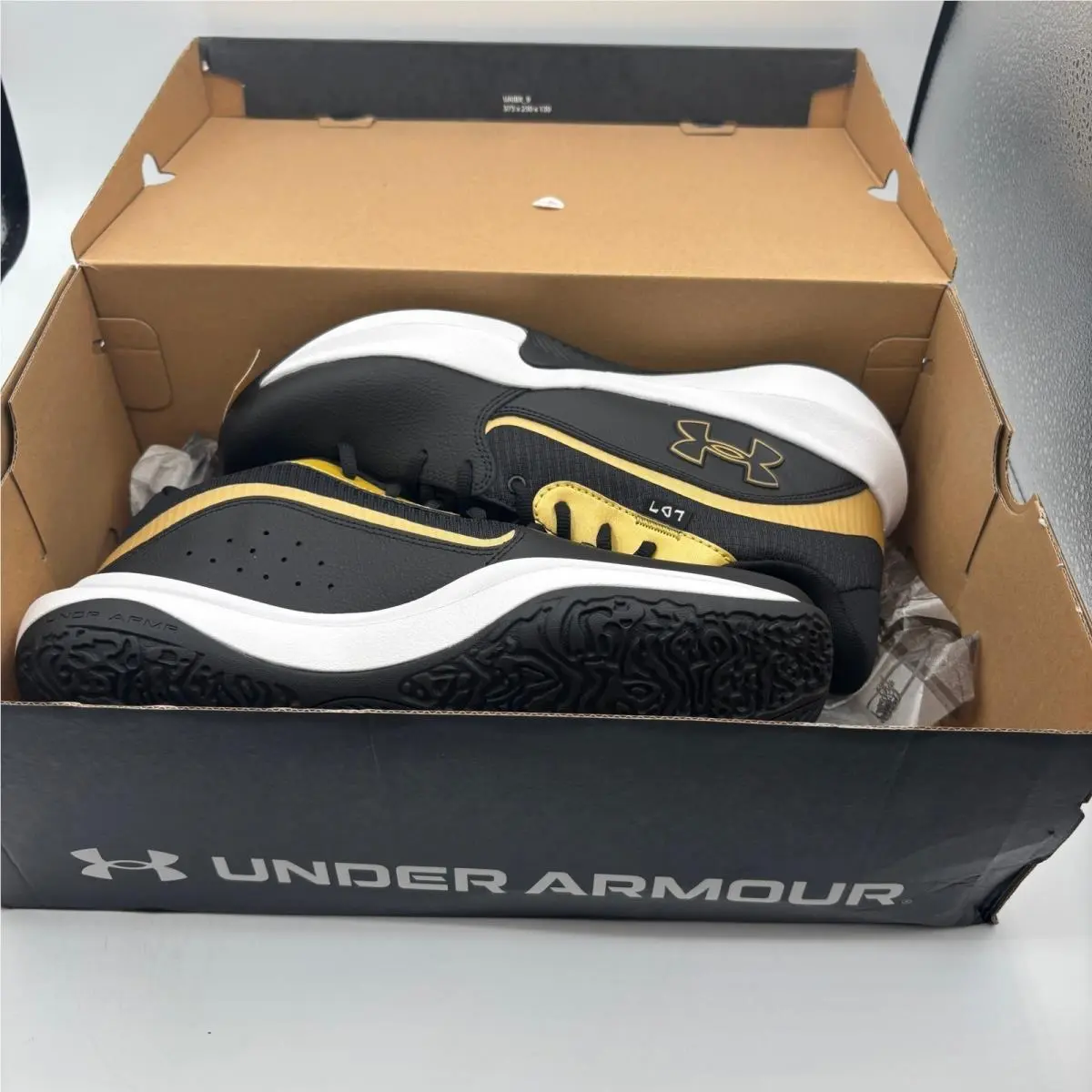 Under Armour shoes - UA Lockdown 7 - Lockdown - Black 5