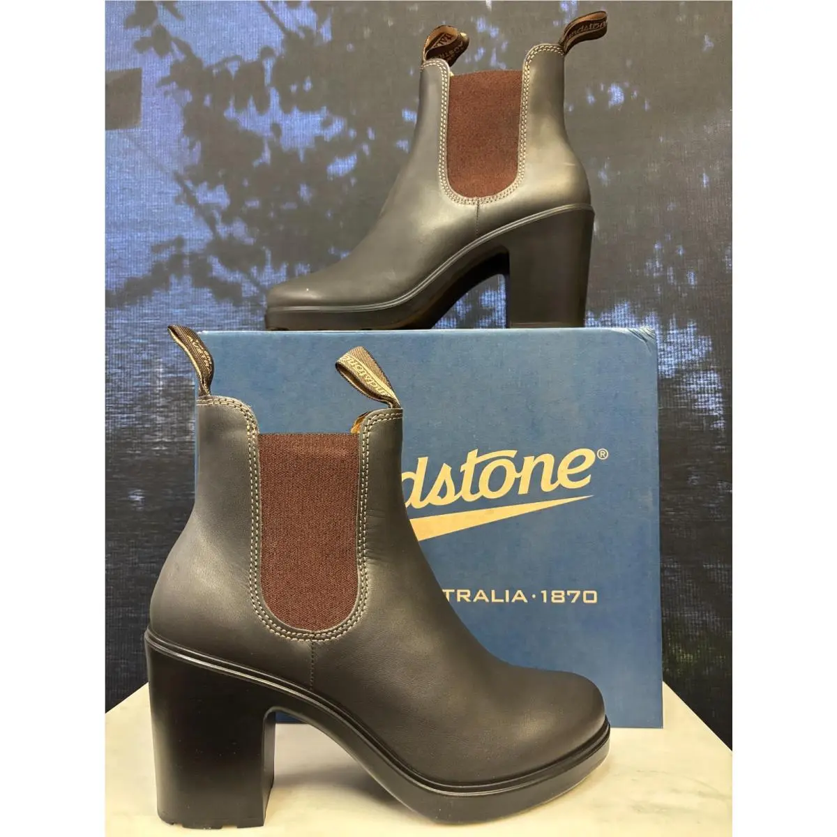 Womens Blundstone 2366 Water-resistant Leather Elastic Sided Boots Brown Size 7