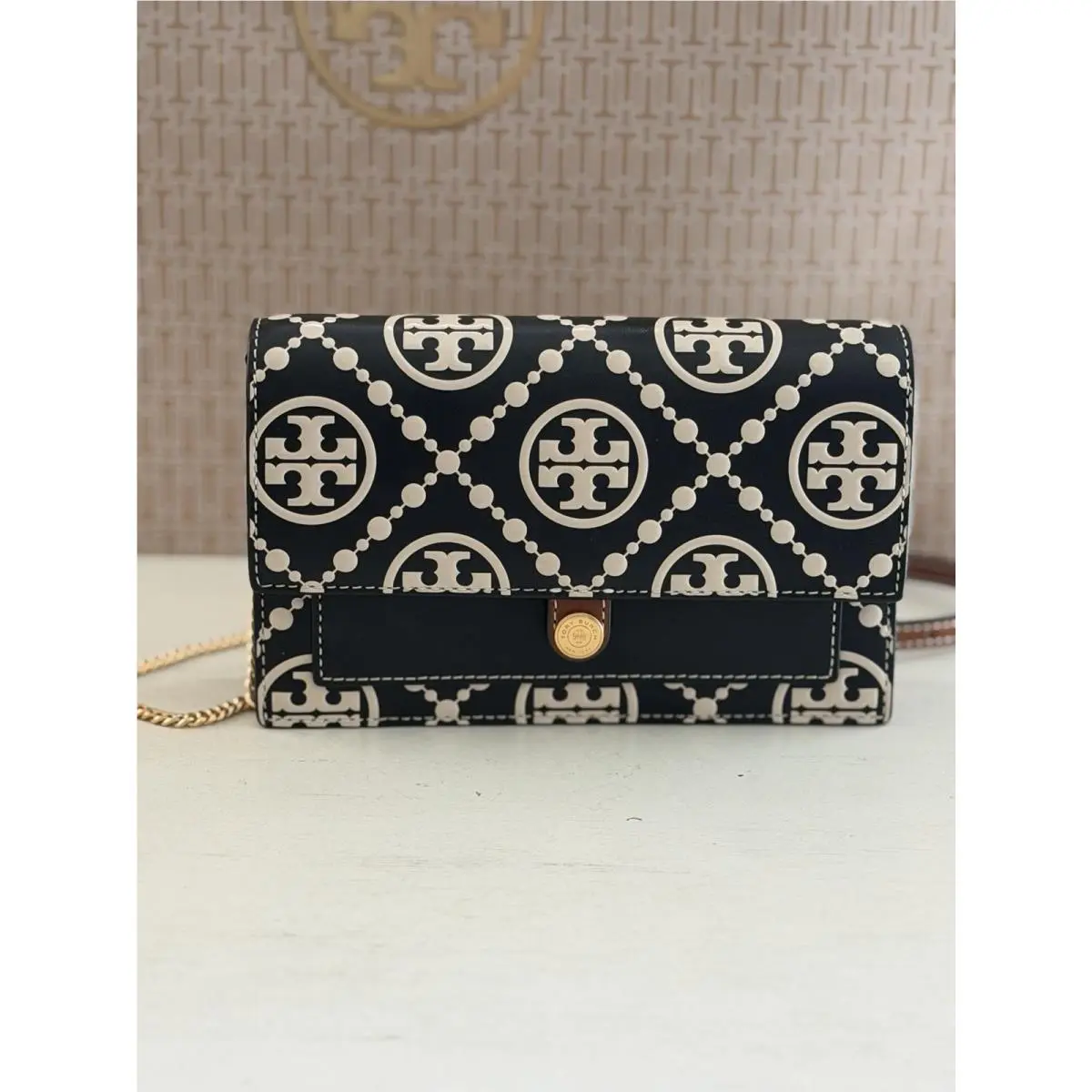 Tory Burch T Monogram Chain Wallet Crossbody in Black /new Cream