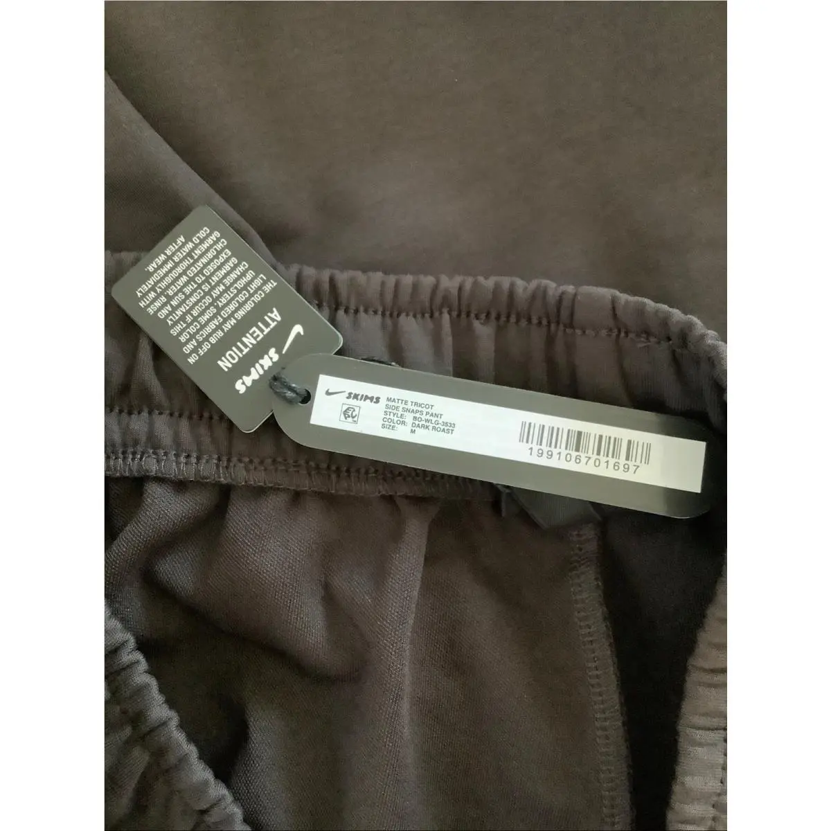 Nike clothing - Brown 5