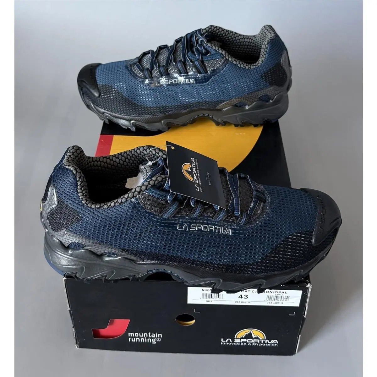 La Sportiva Wildcat Trail Running Shoes — w/ Box — Men’s 10 — Carbon/opal