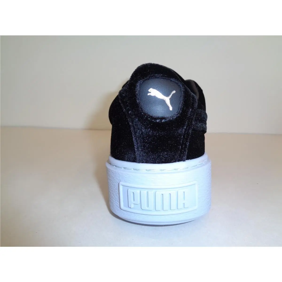 Puma shoes - Black (UPC: 190275833424) 3