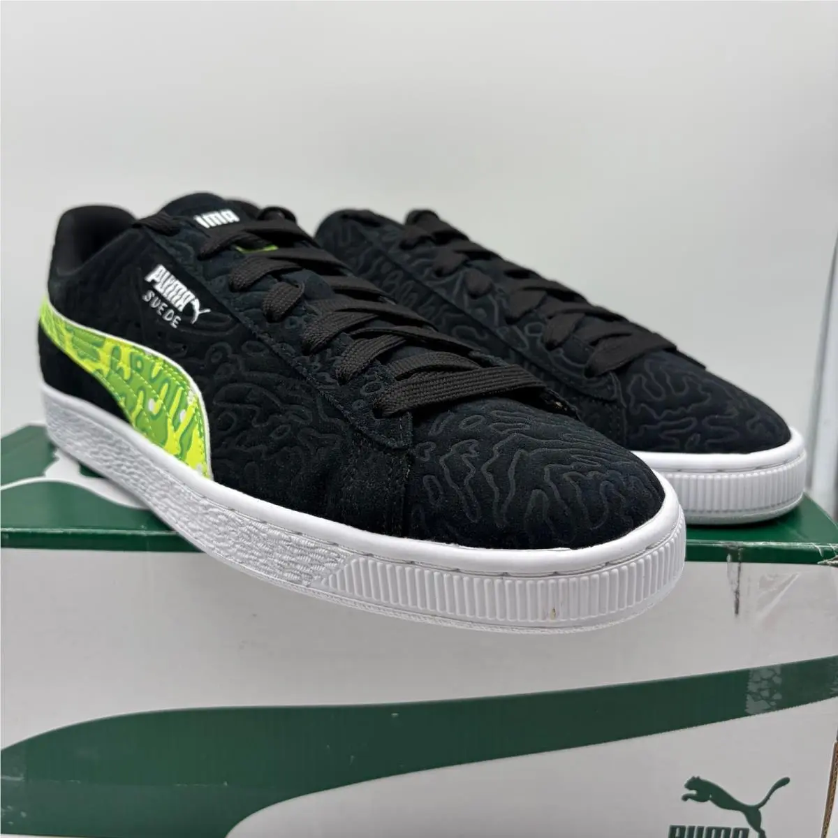 Puma shoes - Puma Suede X Rick & Morty - Multicolor 0