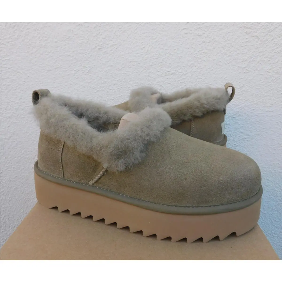 Ugg Antilope I Nita Platform Suede/ Wool Slippers Shoes Women US 7/ Eur 38