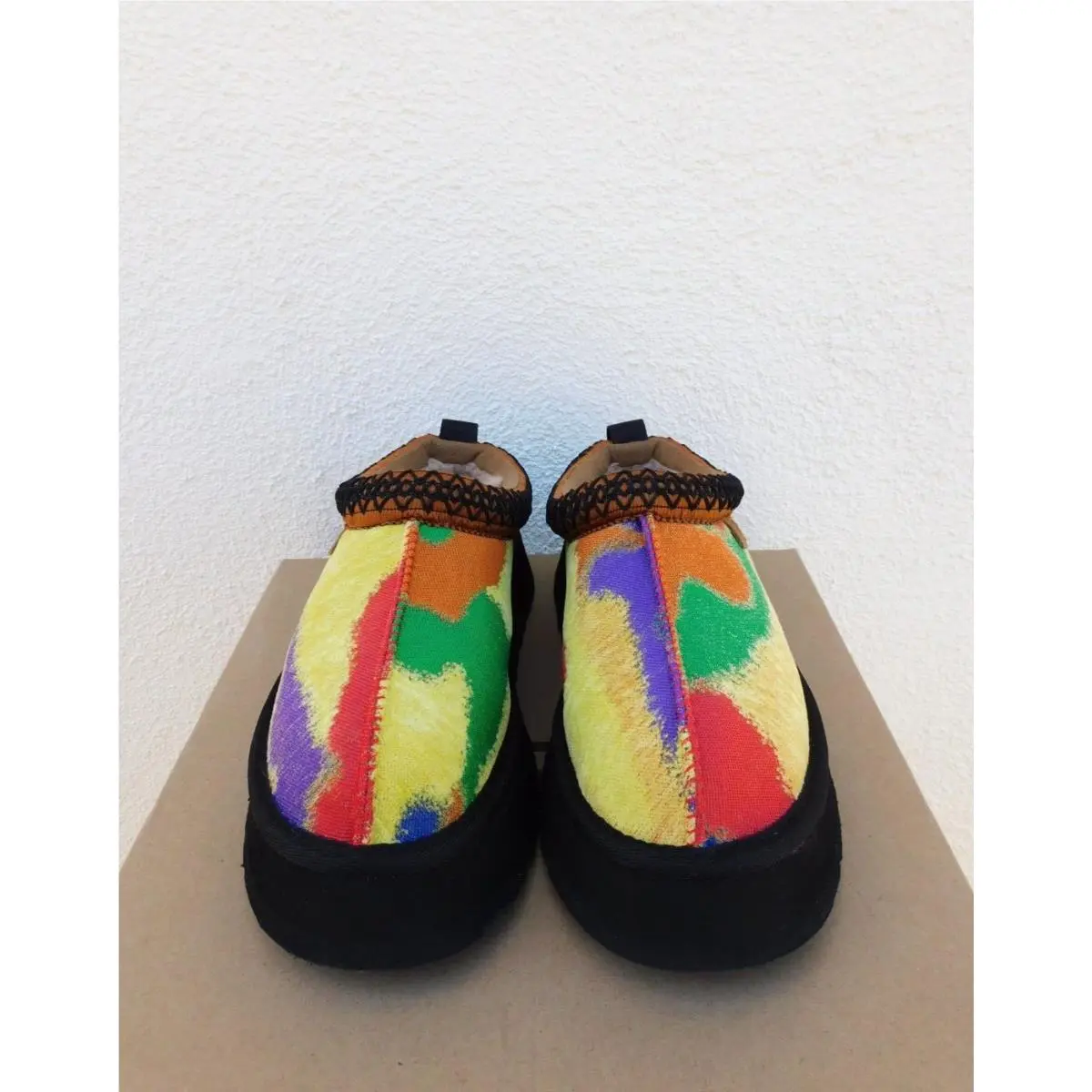 UGG shoes - UGG Tazz Pridepop - Tazz Pridepop - Pride (UPC: 196565259585) 3