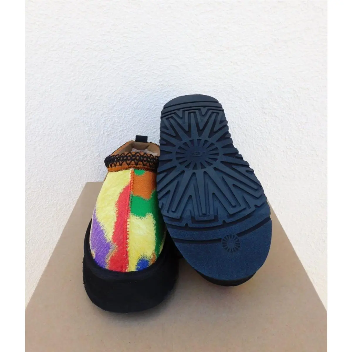 UGG shoes - UGG Tazz Pridepop - Tazz Pridepop - Pride (UPC: 196565259585) 4