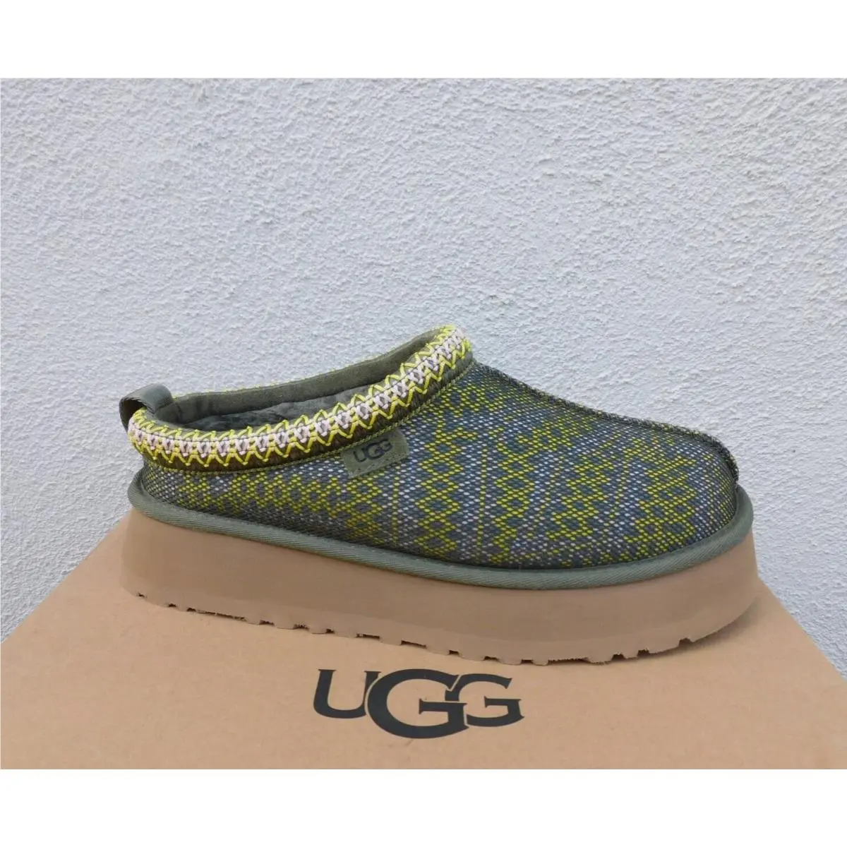 UGG shoes - UGG Tazz Maxi Tasman Slipper - Green (UPC: 196565270092) 1