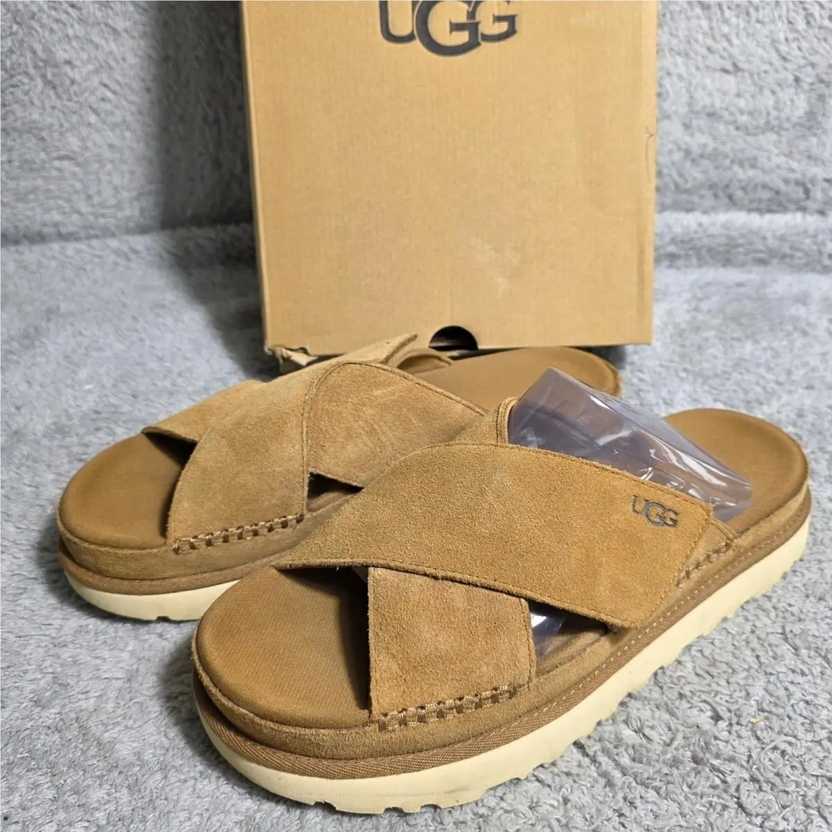 Ugg Goldenstar Hi Slide Platform Sandals Tan Suede Leather Women`s 11 EU 42
